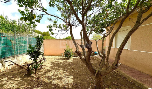 Odsprzedaż - Villa - Torrevieja - Los Balcones - Los Altos del Edén