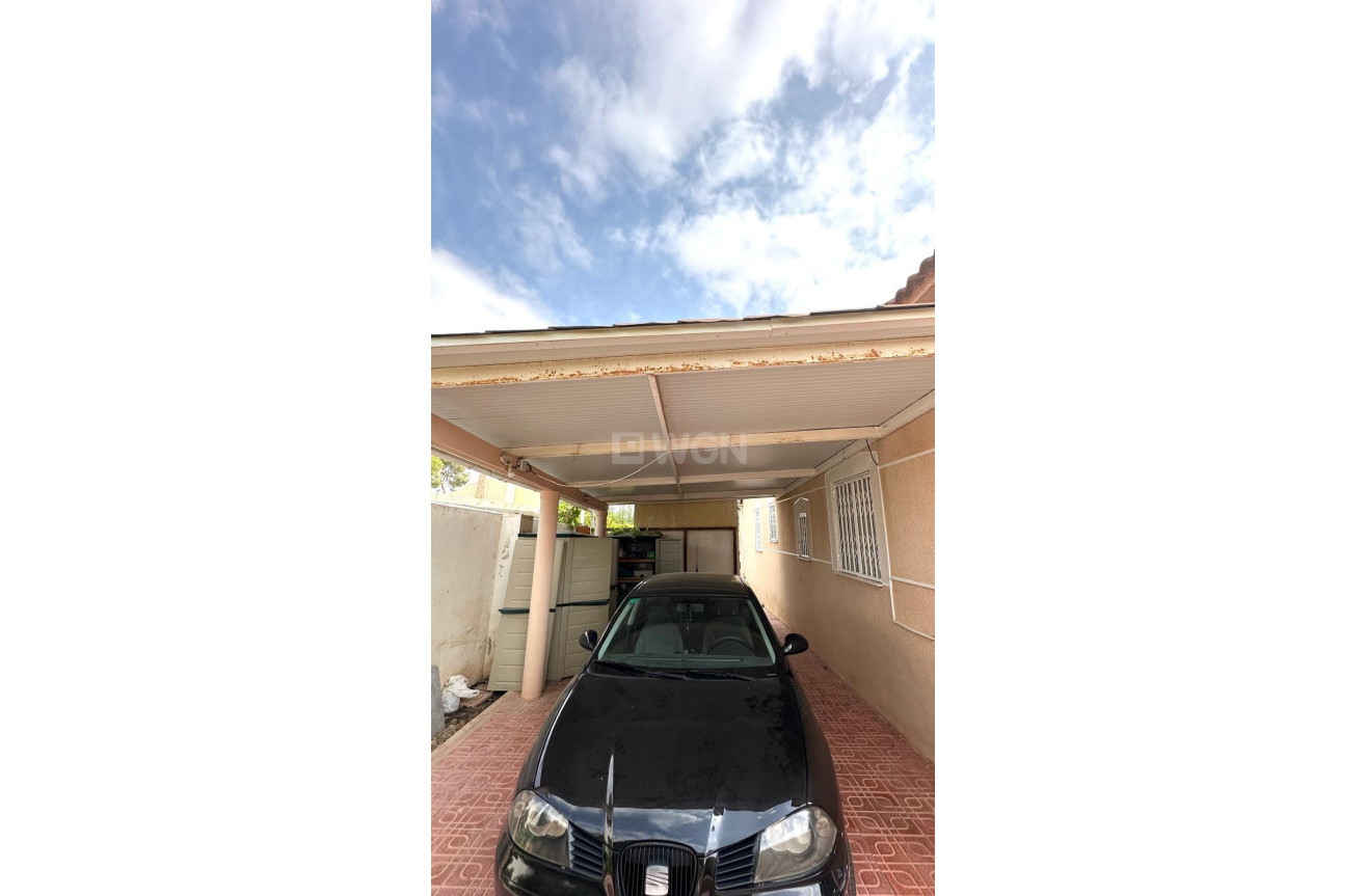 Odsprzedaż - Villa - Torrevieja - Los Balcones - Los Altos del Edén