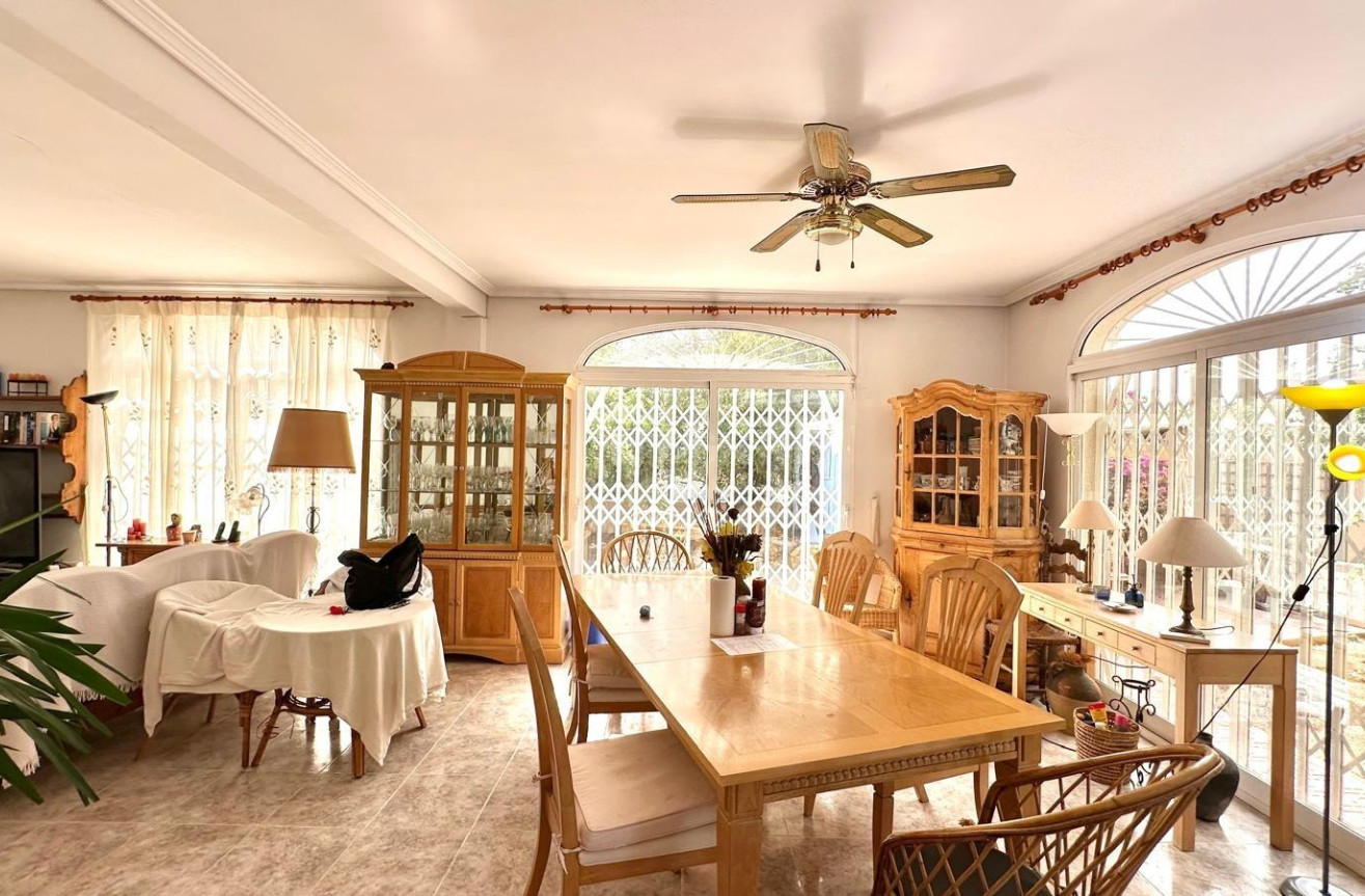 Odsprzedaż - Villa - Torrevieja - Los Balcones - Los Altos del Edén