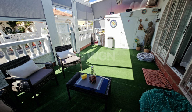 Odsprzedaż - Bungalow - Torrevieja - La Siesta - El Salado - Torreta