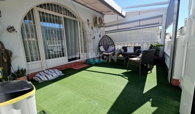 Odsprzedaż - Bungalow - Torrevieja - La Siesta - El Salado - Torreta