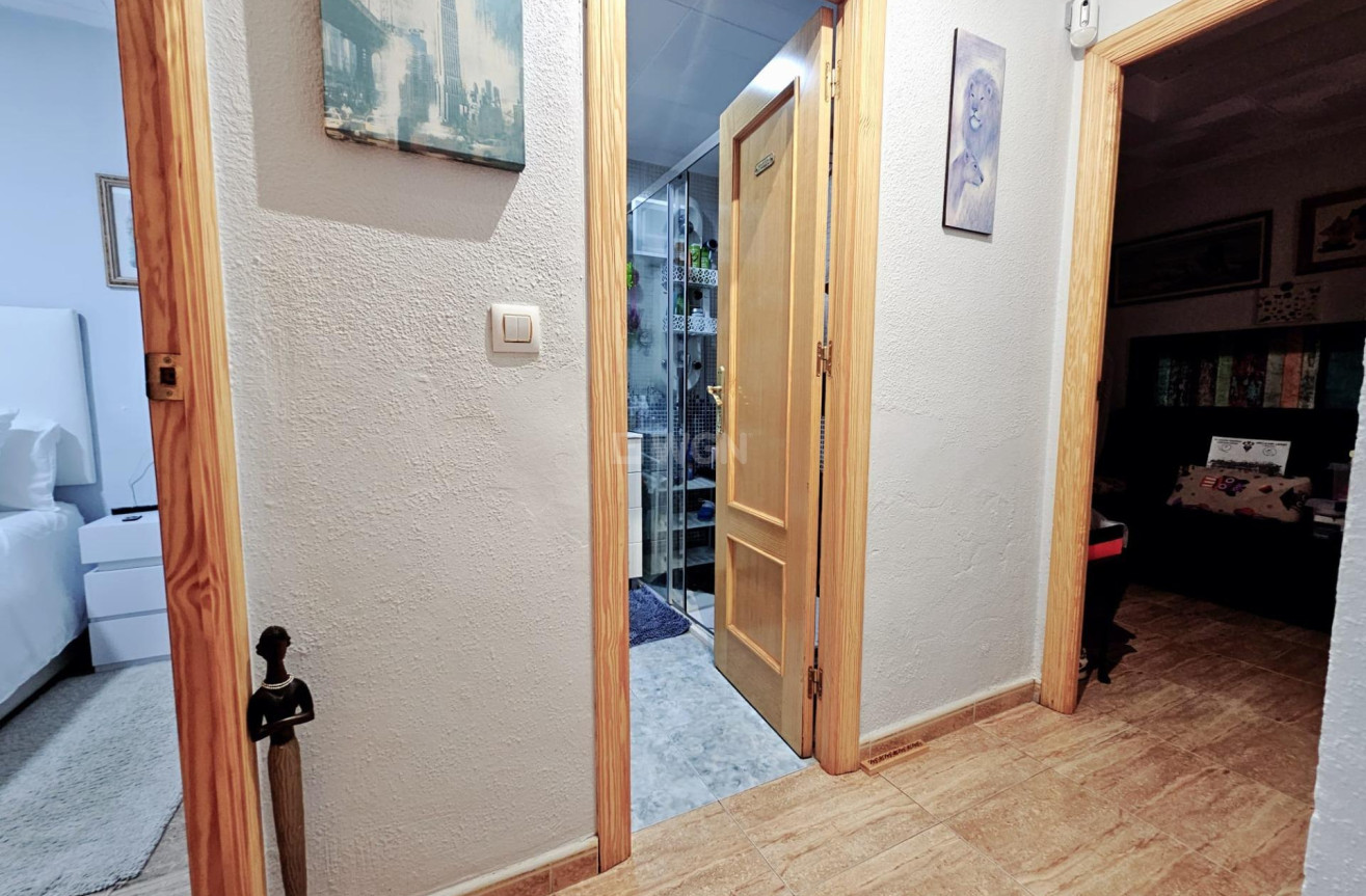 Odsprzedaż - Bungalow - Torrevieja - La Siesta - El Salado - Torreta