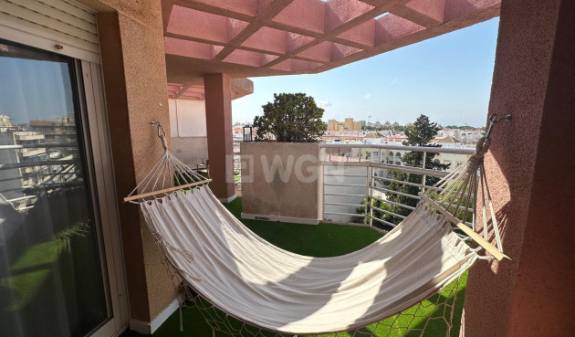 Odsprzedaż - Mieszkanie w bloku - Torrevieja - Centro