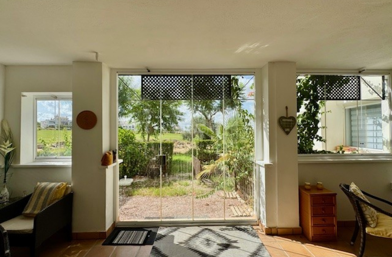 Odsprzedaż - Mieszkanie w bloku - Hacienda Riquelme Golf Resort - Inland