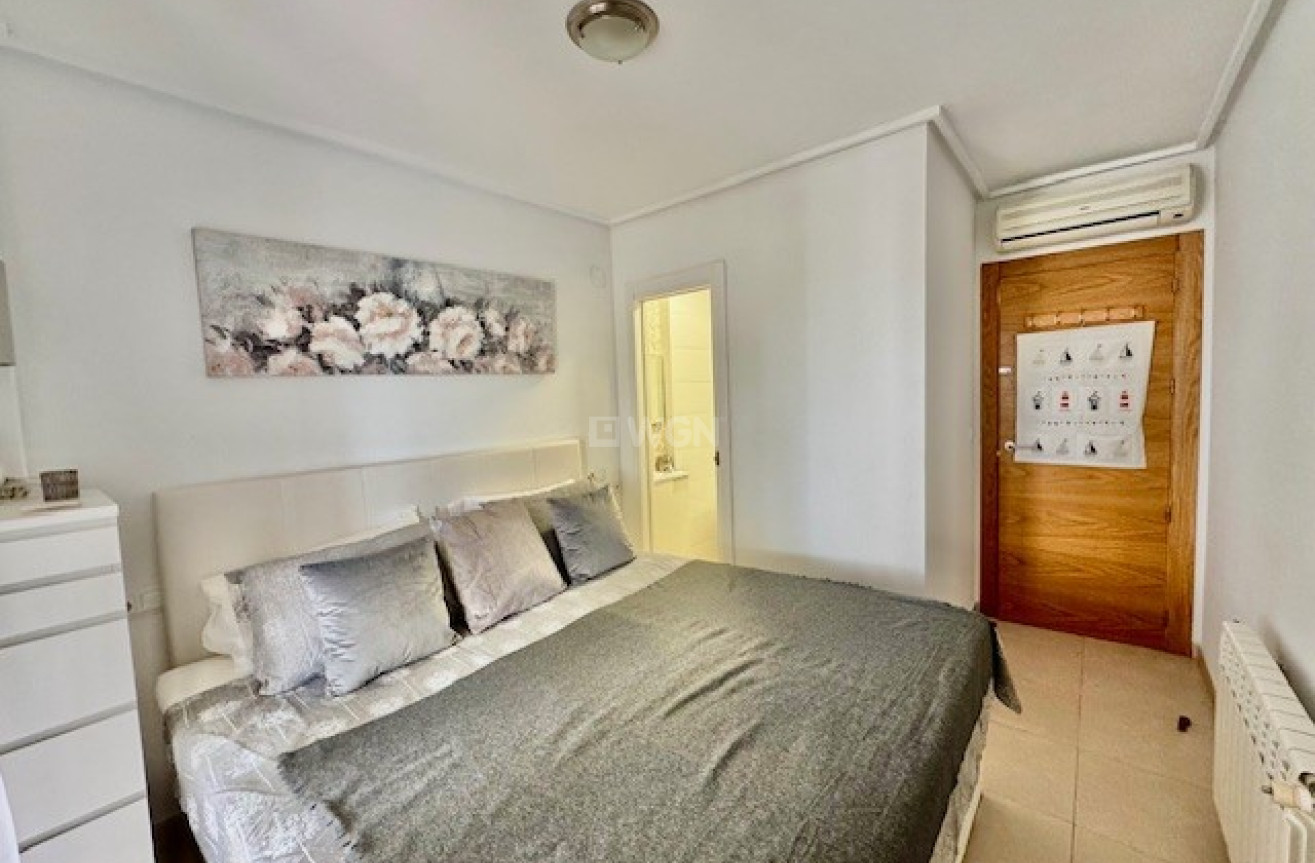 Odsprzedaż - Mieszkanie w bloku - Hacienda Riquelme Golf Resort - Inland