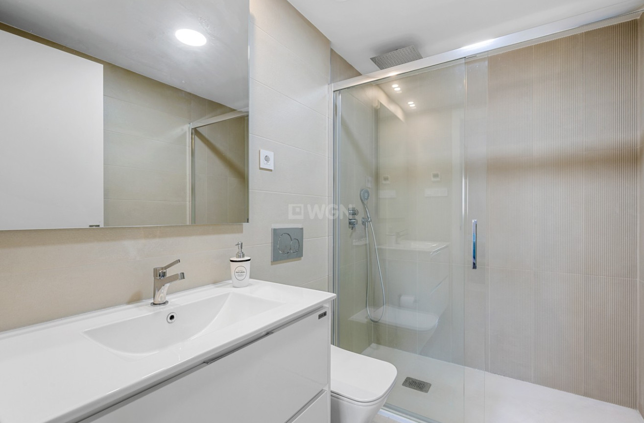 Odsprzedaż - Mieszkanie w bloku - Orihuela Costa - Costa Blanca