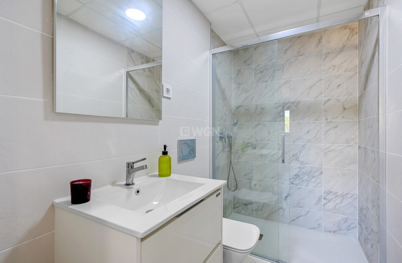 Odsprzedaż - Mieszkanie w bloku - Orihuela Costa - Costa Blanca