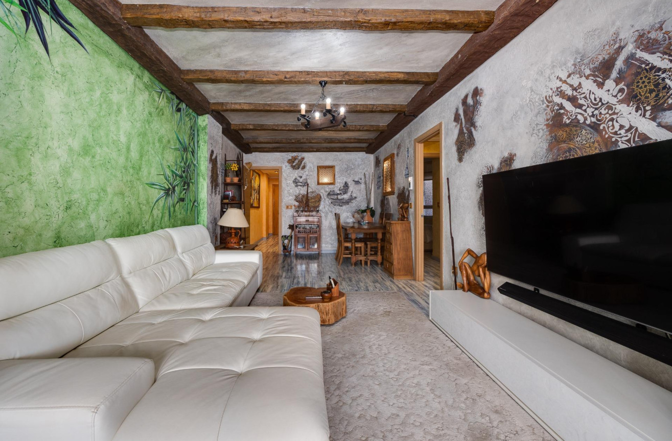 Odsprzedaż - Mieszkanie w bloku - Torrevieja - Acequion