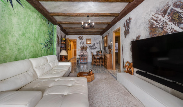 Odsprzedaż - Mieszkanie w bloku - Torrevieja - Acequion