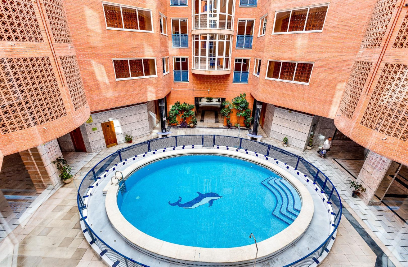 Odsprzedaż - Mieszkanie w bloku - Torrevieja - Acequion
