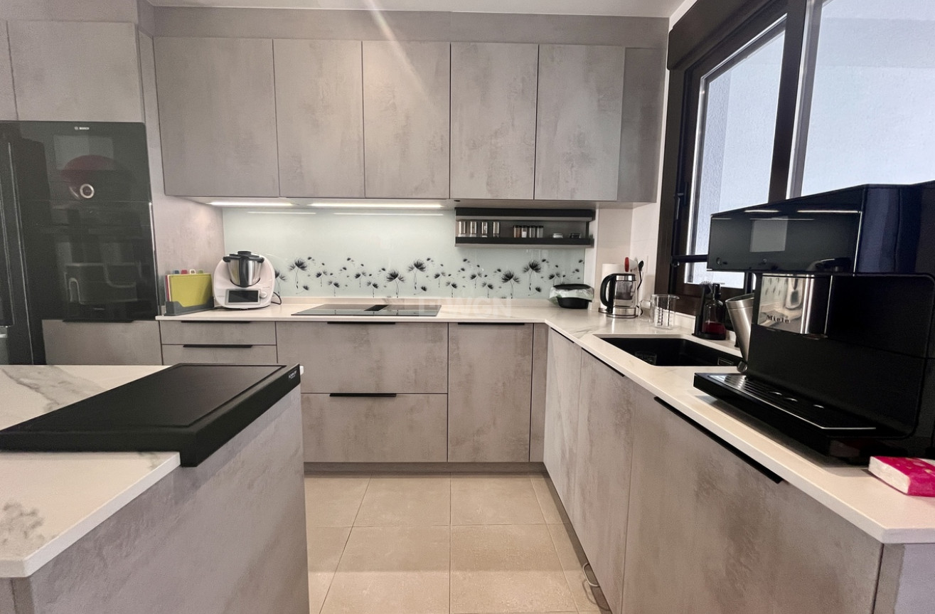 Reventa - Apartamento / piso - Pilar de la Horadada - Costa Blanca