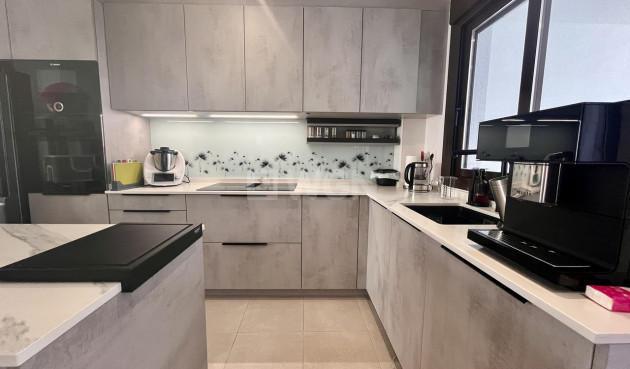 Reventa - Apartamento / piso - Pilar de la Horadada - Costa Blanca