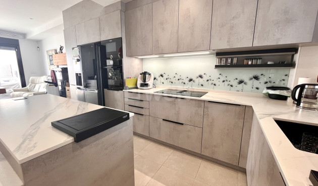 Reventa - Apartamento / piso - Pilar de la Horadada - Costa Blanca