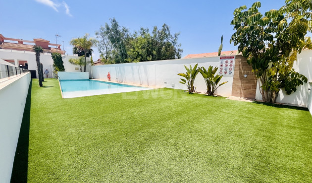 Reventa - Apartamento / piso - Pilar de la Horadada - Costa Blanca