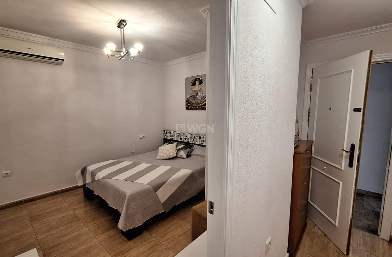 Reventa - Apartamento / piso - Torrevieja - Playa del Cura