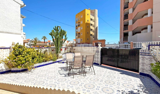 Odsprzedaż - Mieszkanie w bloku - Torrevieja - Costa Blanca