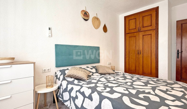 Odsprzedaż - Mieszkanie w bloku - Torrevieja - Costa Blanca