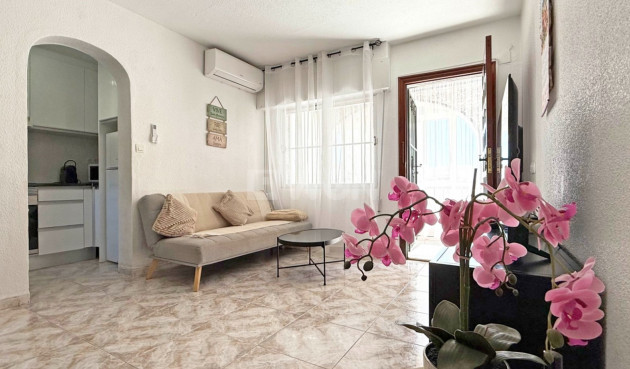 Odsprzedaż - Mieszkanie w bloku - Torrevieja - Costa Blanca