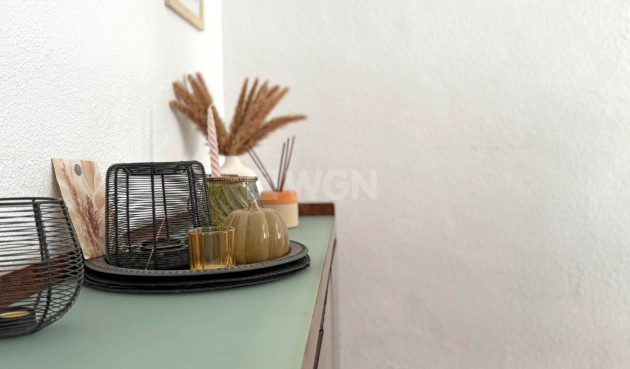 Odsprzedaż - Mieszkanie w bloku - Torrevieja - Costa Blanca