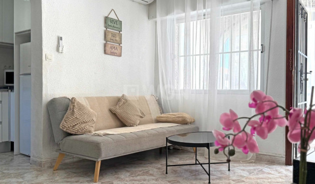 Odsprzedaż - Mieszkanie w bloku - Torrevieja - Costa Blanca