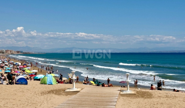 Odsprzedaż - Mieszkanie w bloku - Torrevieja - Costa Blanca