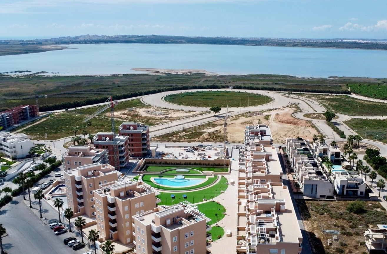 Resale - Apartment / flat - El Raso - Costa Blanca