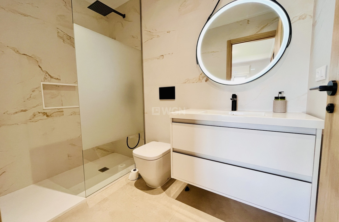 Resale - Apartment / flat - El Raso - Costa Blanca