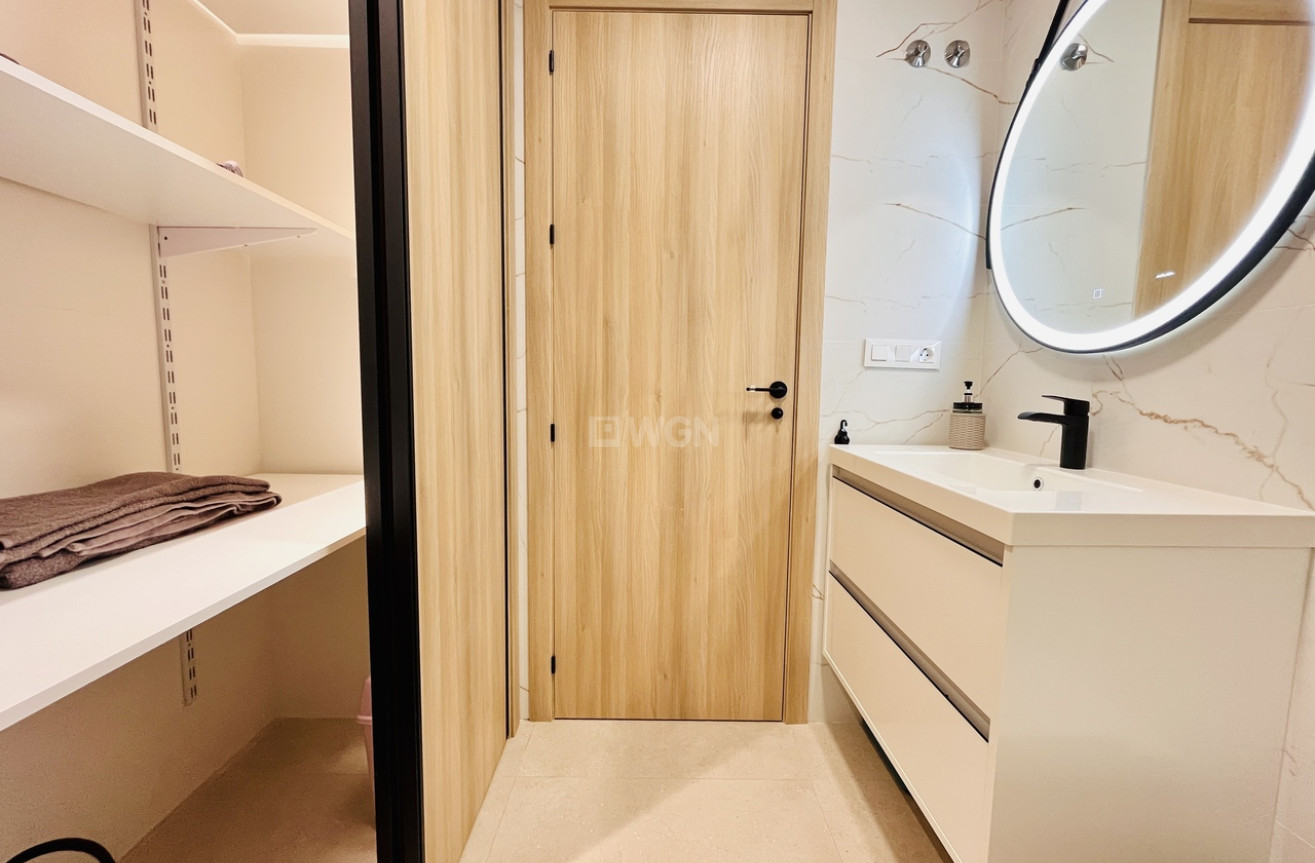 Resale - Apartment / flat - El Raso - Costa Blanca