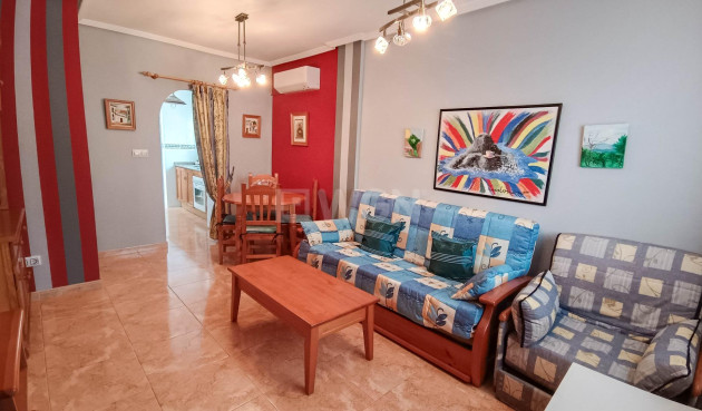 Resale - Bungalow - Torrevieja - Parque Acuático - Sector 25