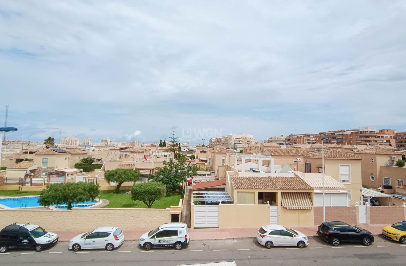 Resale - Bungalow - Torrevieja - Parque Acuático - Sector 25