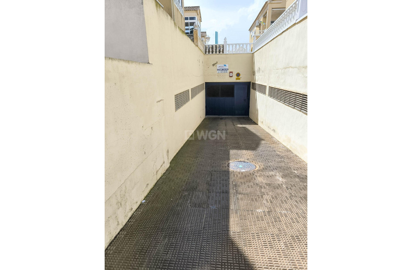 Resale - Bungalow - Torrevieja - Parque Acuático - Sector 25