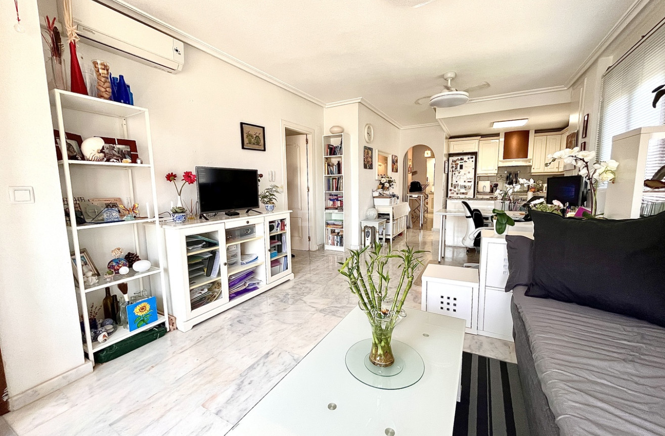 Odsprzedaż - Mieszkanie w bloku - Villamartin - Costa Blanca