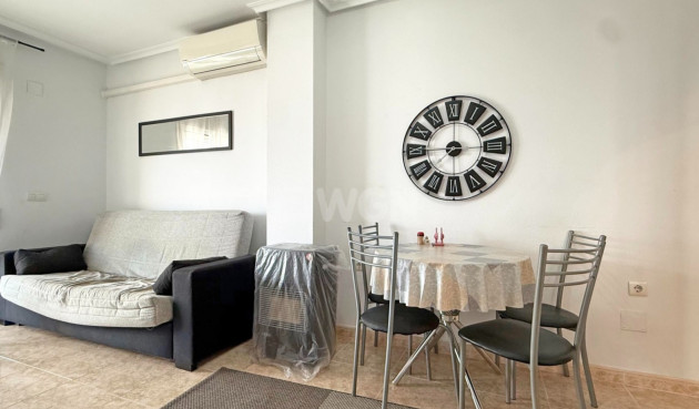 Odsprzedaż - Mieszkanie w bloku - Torrevieja - Costa Blanca