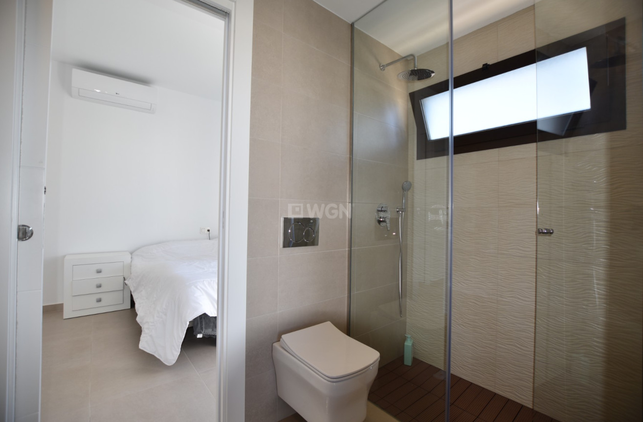 Odsprzedaż - Villa - Benijofar - Costa Blanca