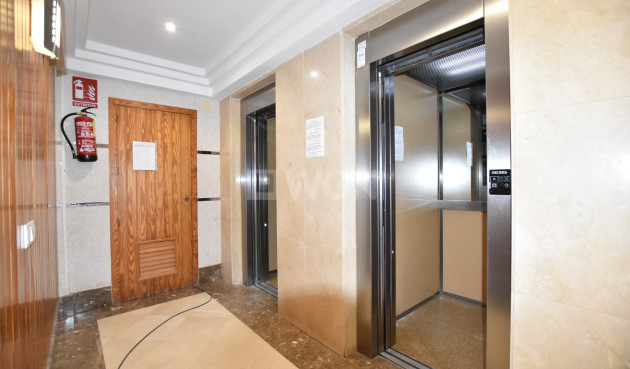 Reventa - Apartamento / piso - La Mata - Costa Blanca