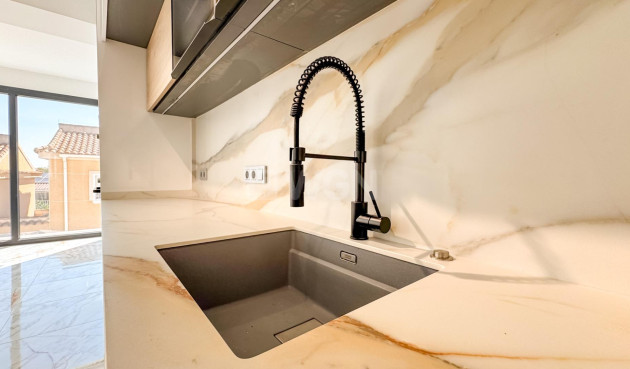 Odsprzedaż - Villa - Torrevieja - Los Balcones - Los Altos del Edén