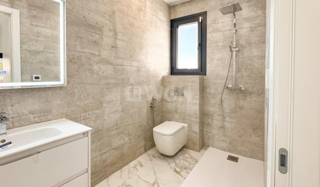 Odsprzedaż - Villa - Torrevieja - Los Balcones - Los Altos del Edén