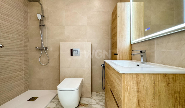 Odsprzedaż - Villa - Torrevieja - Los Balcones - Los Altos del Edén