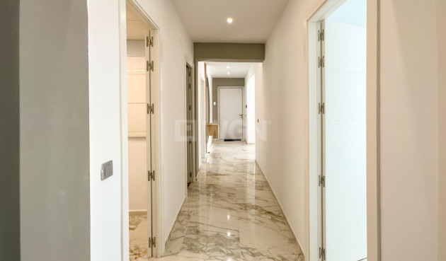 Odsprzedaż - Villa - Torrevieja - Los Balcones - Los Altos del Edén