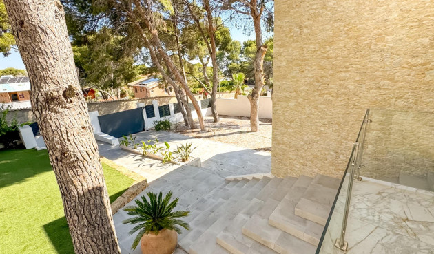 Odsprzedaż - Villa - Torrevieja - Los Balcones - Los Altos del Edén