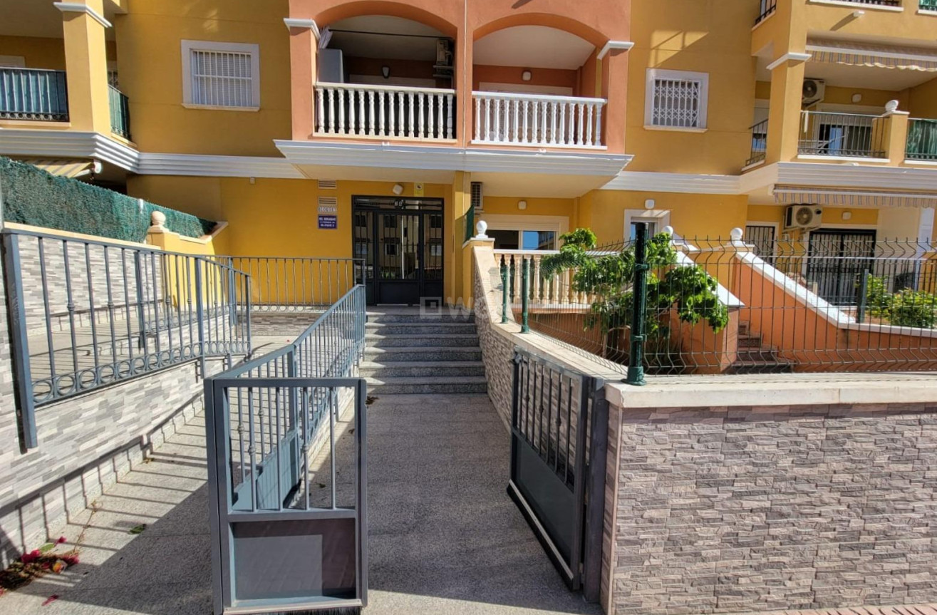 Resale - Property - Torrevieja - aguas nuevas