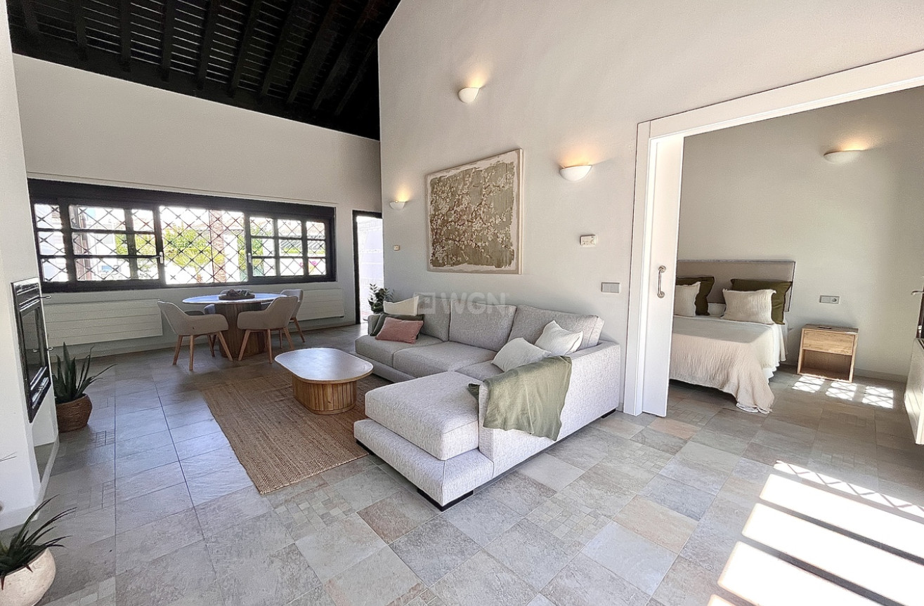 Wiederverkauf - Stadthaus - Sucina - Inland