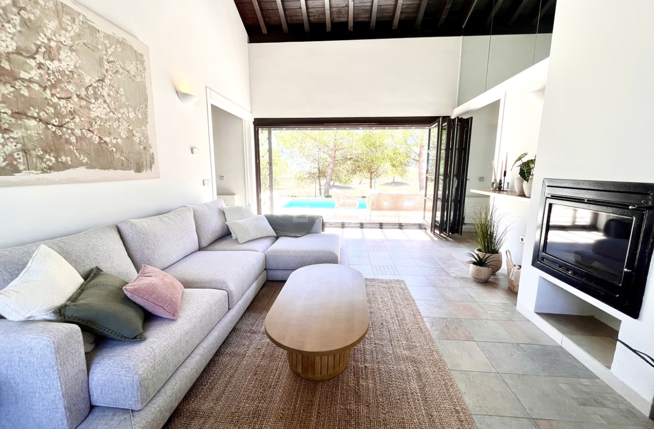 Wiederverkauf - Stadthaus - Sucina - Inland