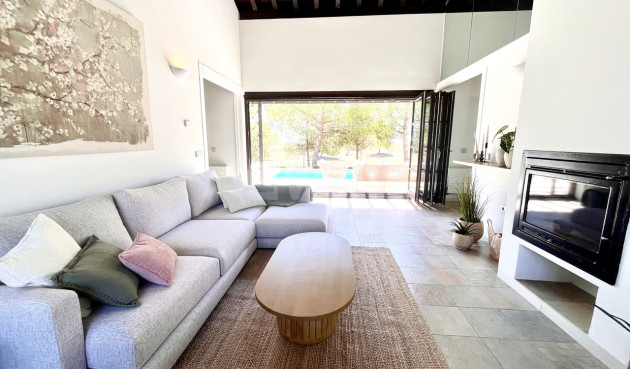 Wiederverkauf - Stadthaus - Sucina - Inland