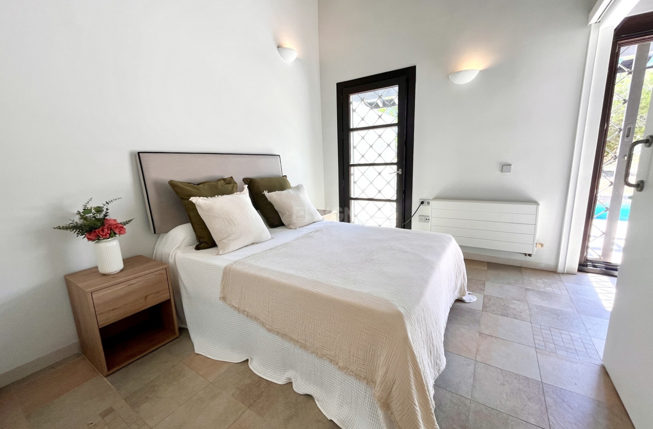 Wiederverkauf - Stadthaus - Sucina - Inland