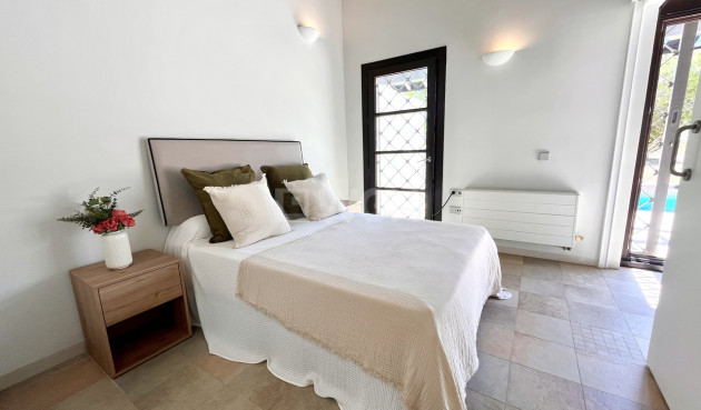 Wiederverkauf - Stadthaus - Sucina - Inland