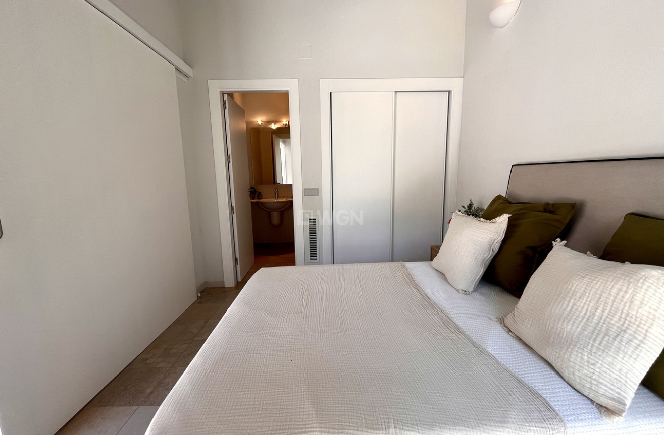 Wiederverkauf - Stadthaus - Sucina - Inland