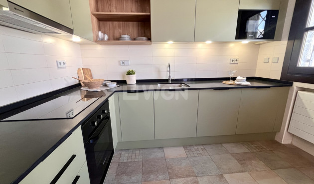 Wiederverkauf - Stadthaus - Sucina - Inland