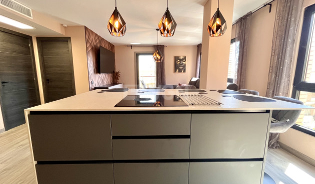 Odsprzedaż - Mieszkanie w bloku - Almoradí - Inland