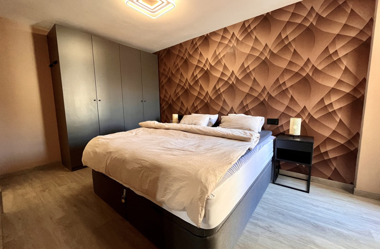 Odsprzedaż - Mieszkanie w bloku - Almoradí - Inland